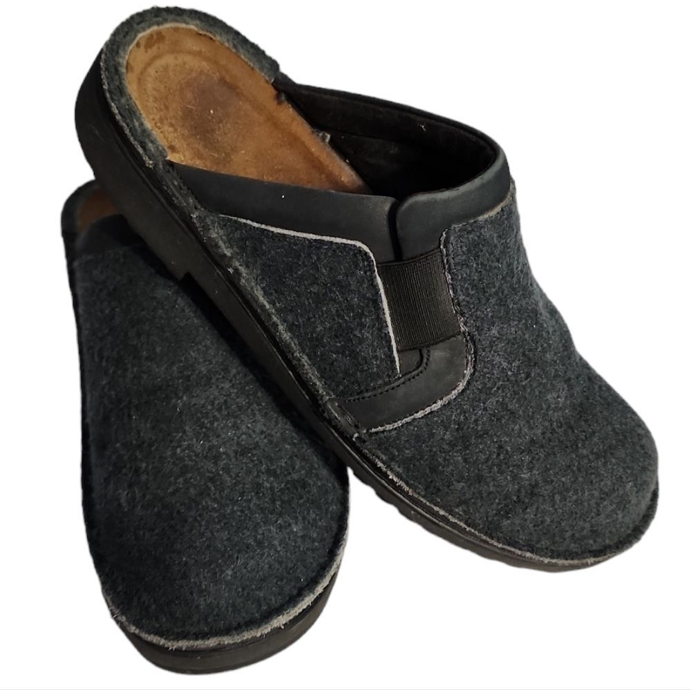 Naot Gray Wool Felt Leather Mule Clogs Slip On 38